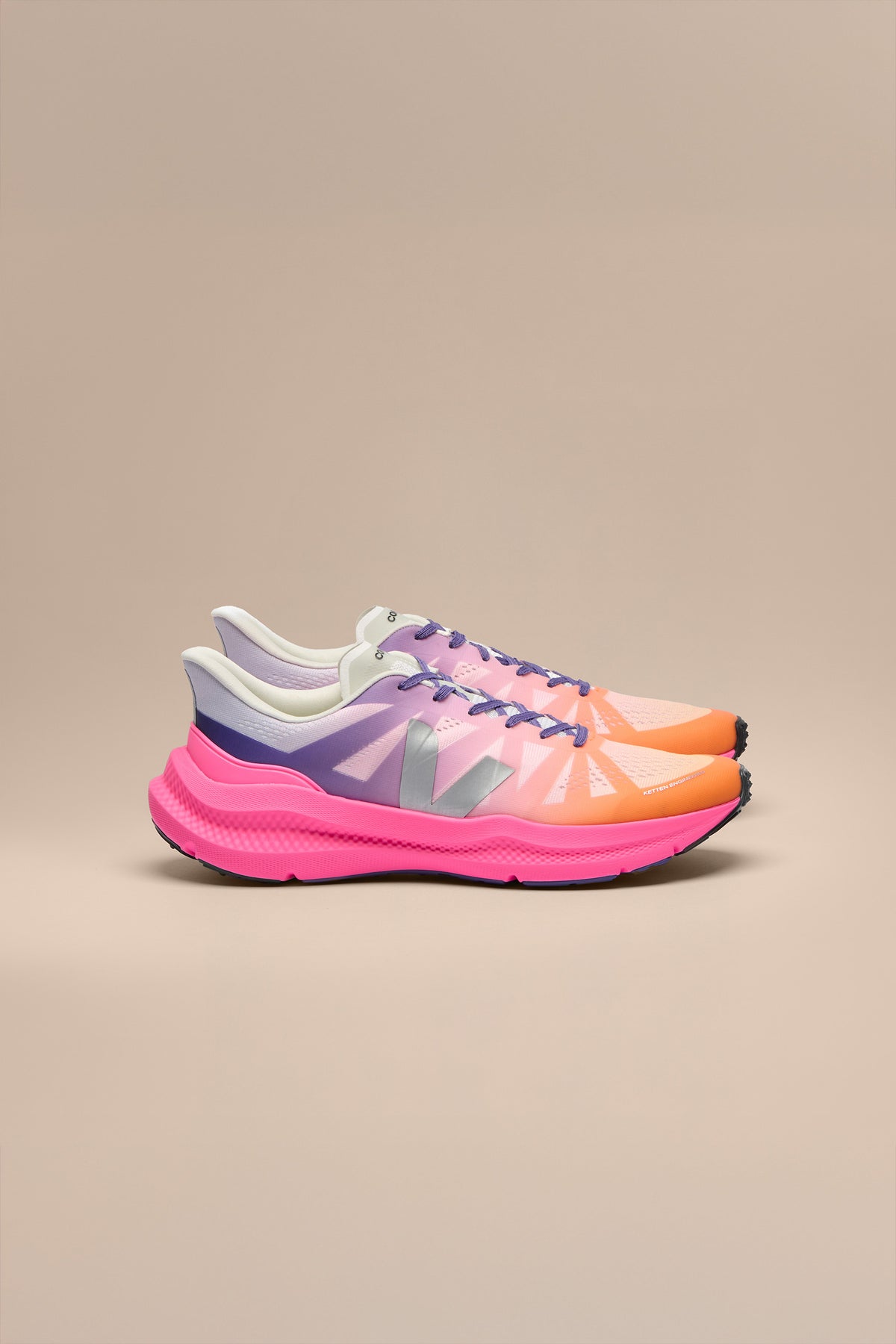 Condor 3 Advanced Engineered-Mesh Pink