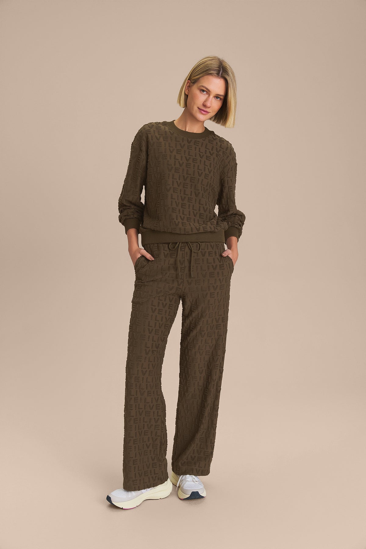 LIVE! Signature Jacquard Pants