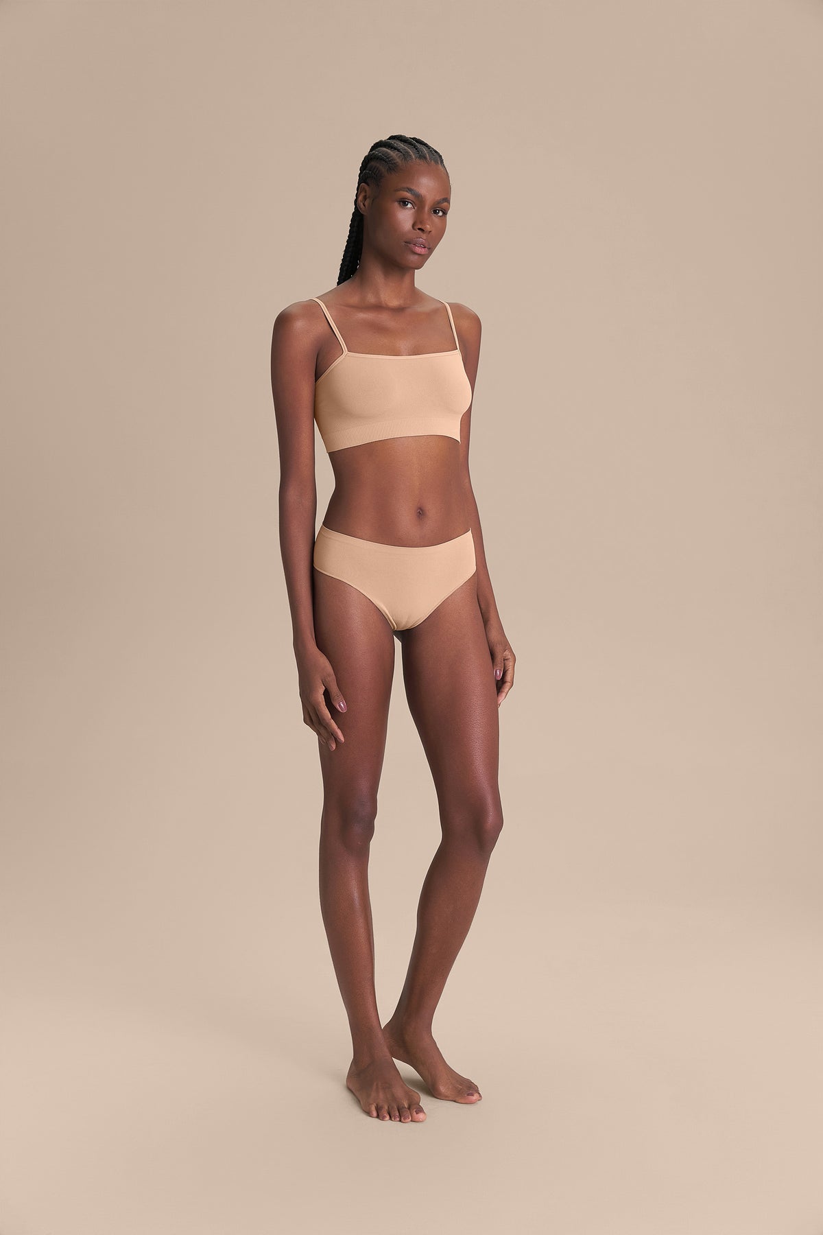 Seamless Mid Thong