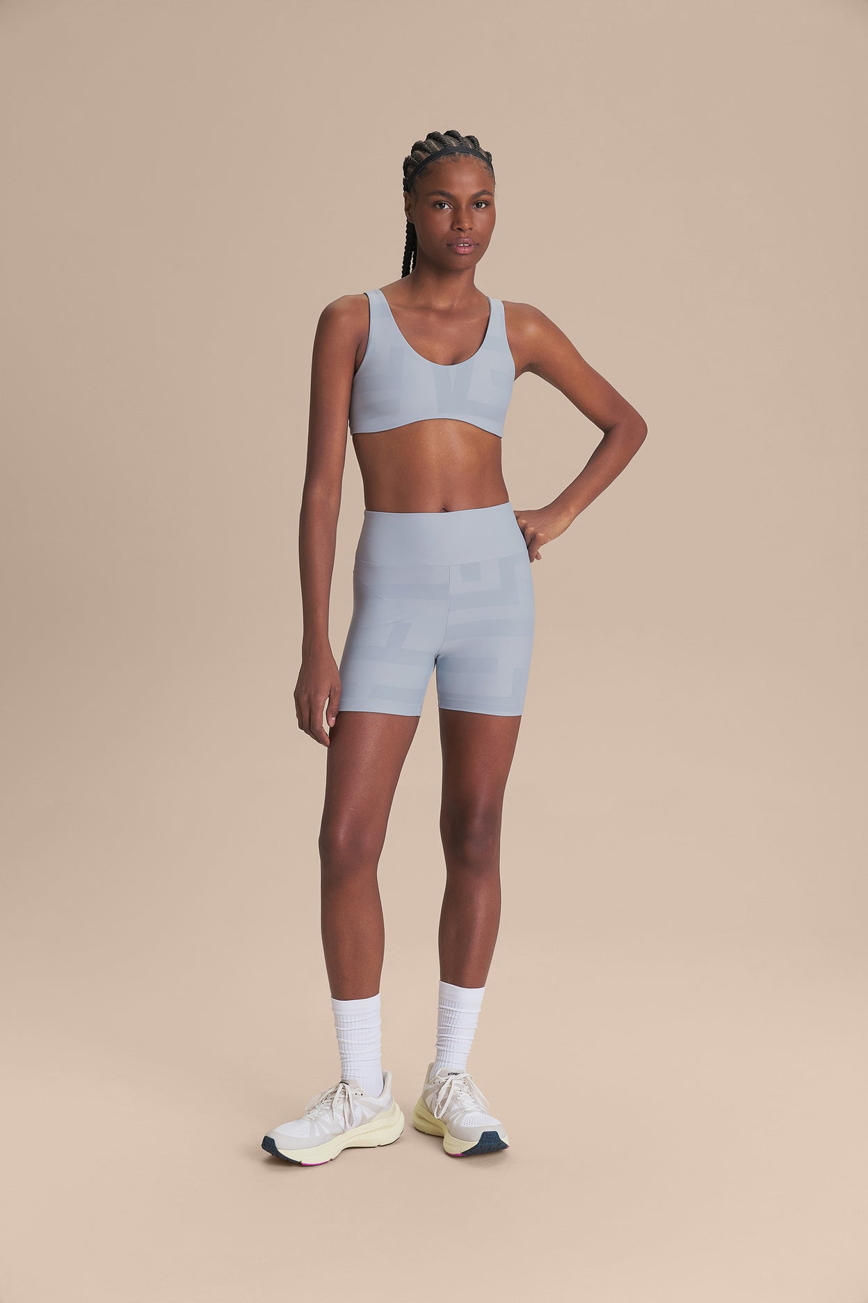 Maxi LIVE! Short