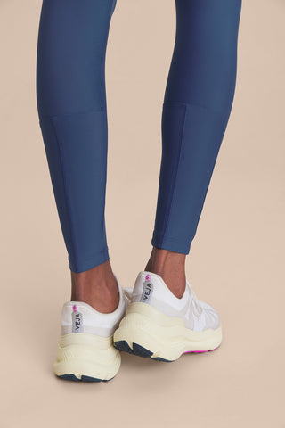 Race Pro® Cross Legging