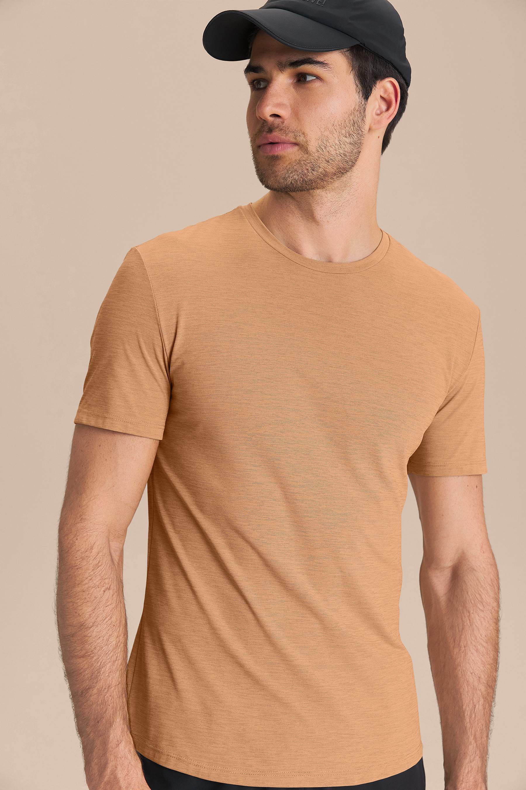 Men's Train Slim Shirt