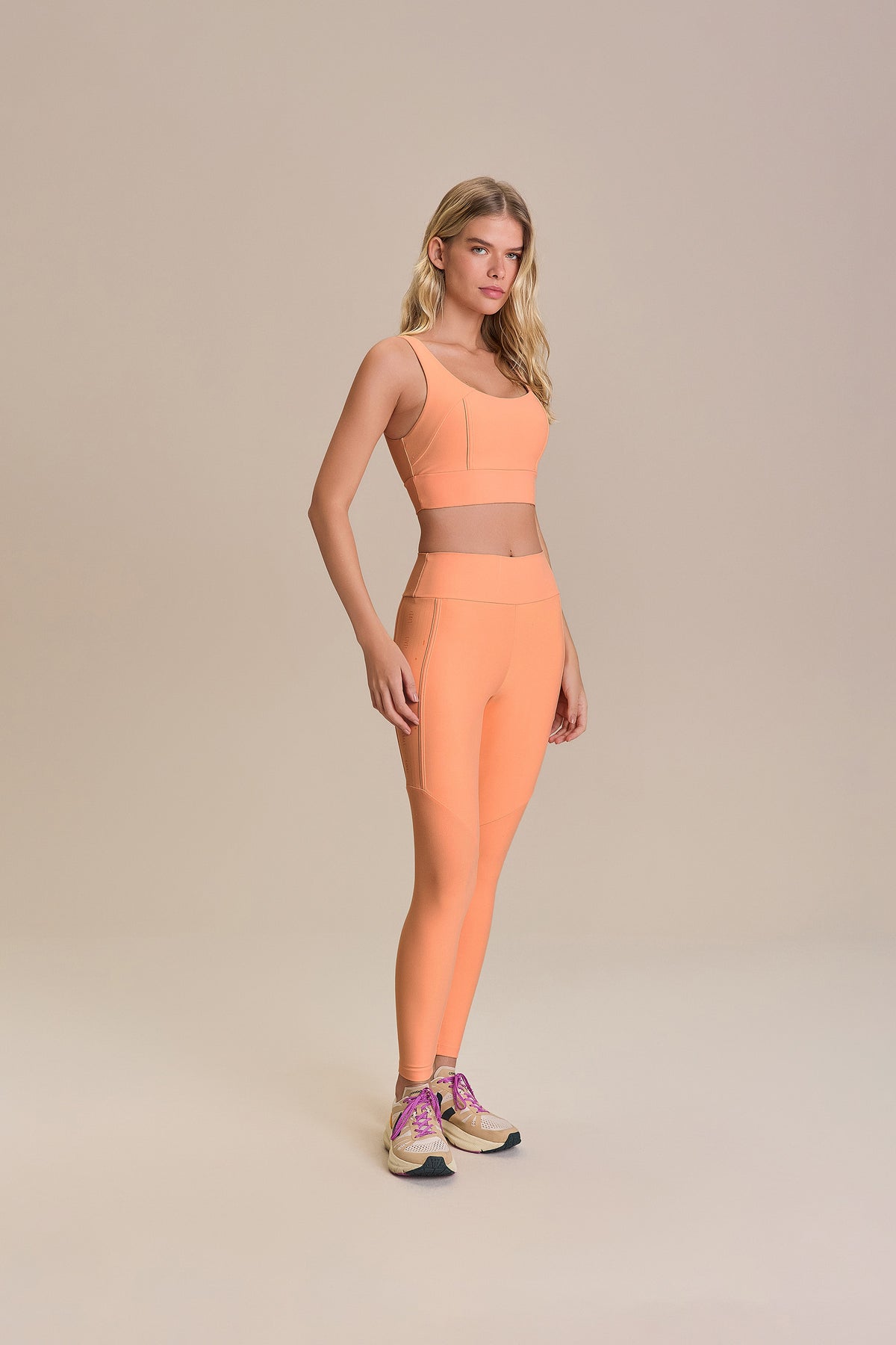 Active® U Curve Sports Bra