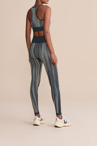 Mix LIVE! Seamless Knit® Sports Bra