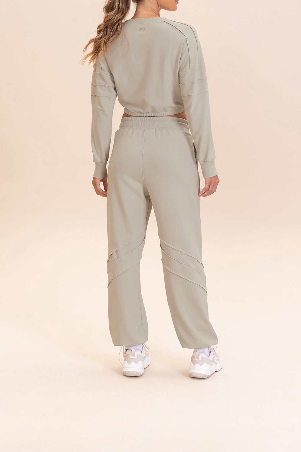 Cropped Cut Jog Sweatshirt