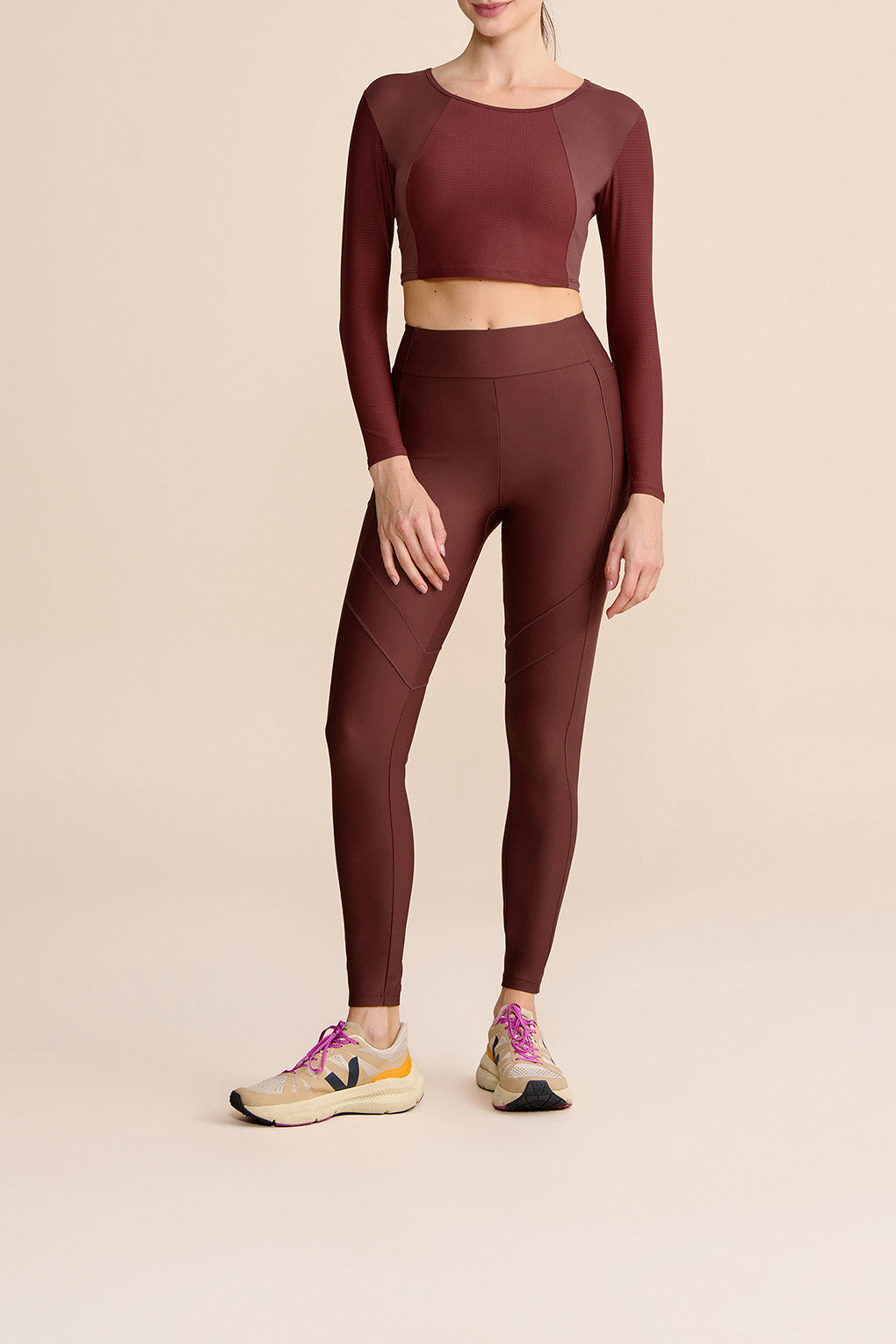 Air Move® Broad Cropped Top