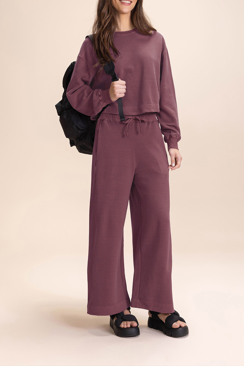 Ribbed Washed Crop Pants