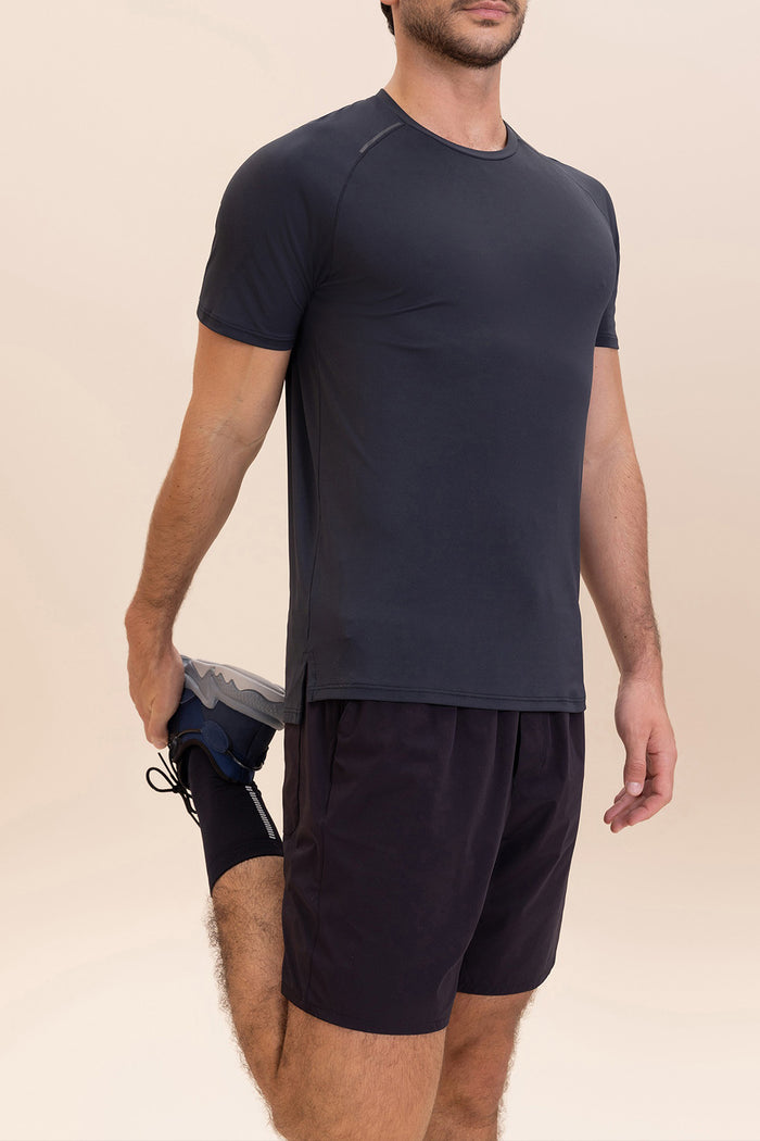 Move 8" Air Vest Long Shorts