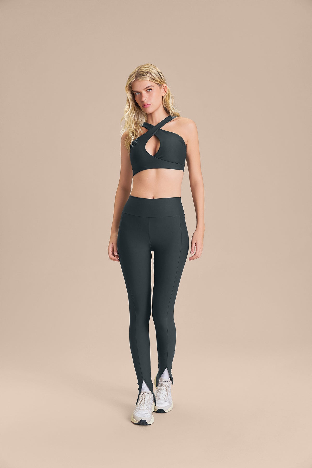 495757_61902_0VD260_1.jpg