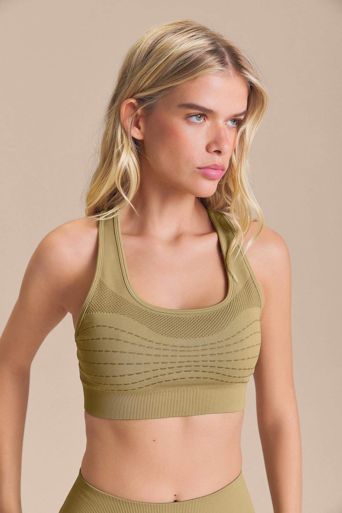 Seamless Breeze Sculpt Bra
