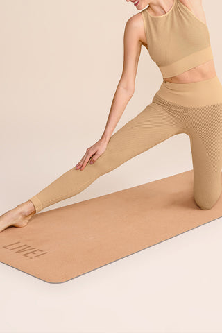 Seamless Diagonal Knit Legging