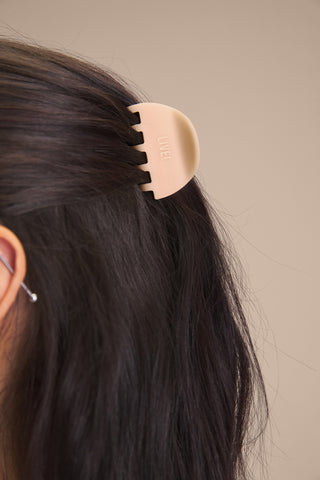 LIVE! Small Hair Claw Clip