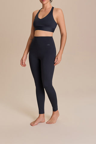 ByNature Wide-Waistband Legging