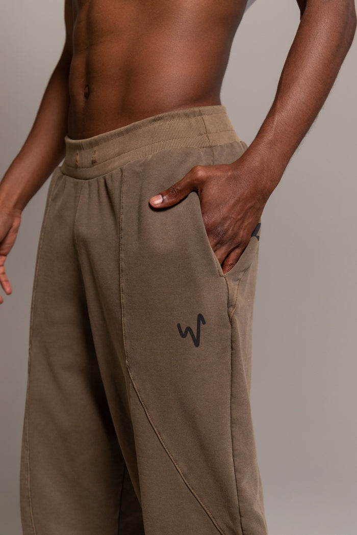 LIVE! X MDN Crowd Jogger